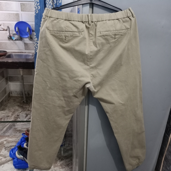 Uniqlo - Picture 11 of 14